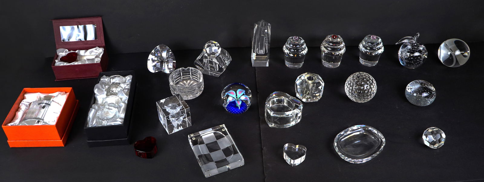 Oleg Cassini & Others Group of Crystal and Glass I (1 of 19)