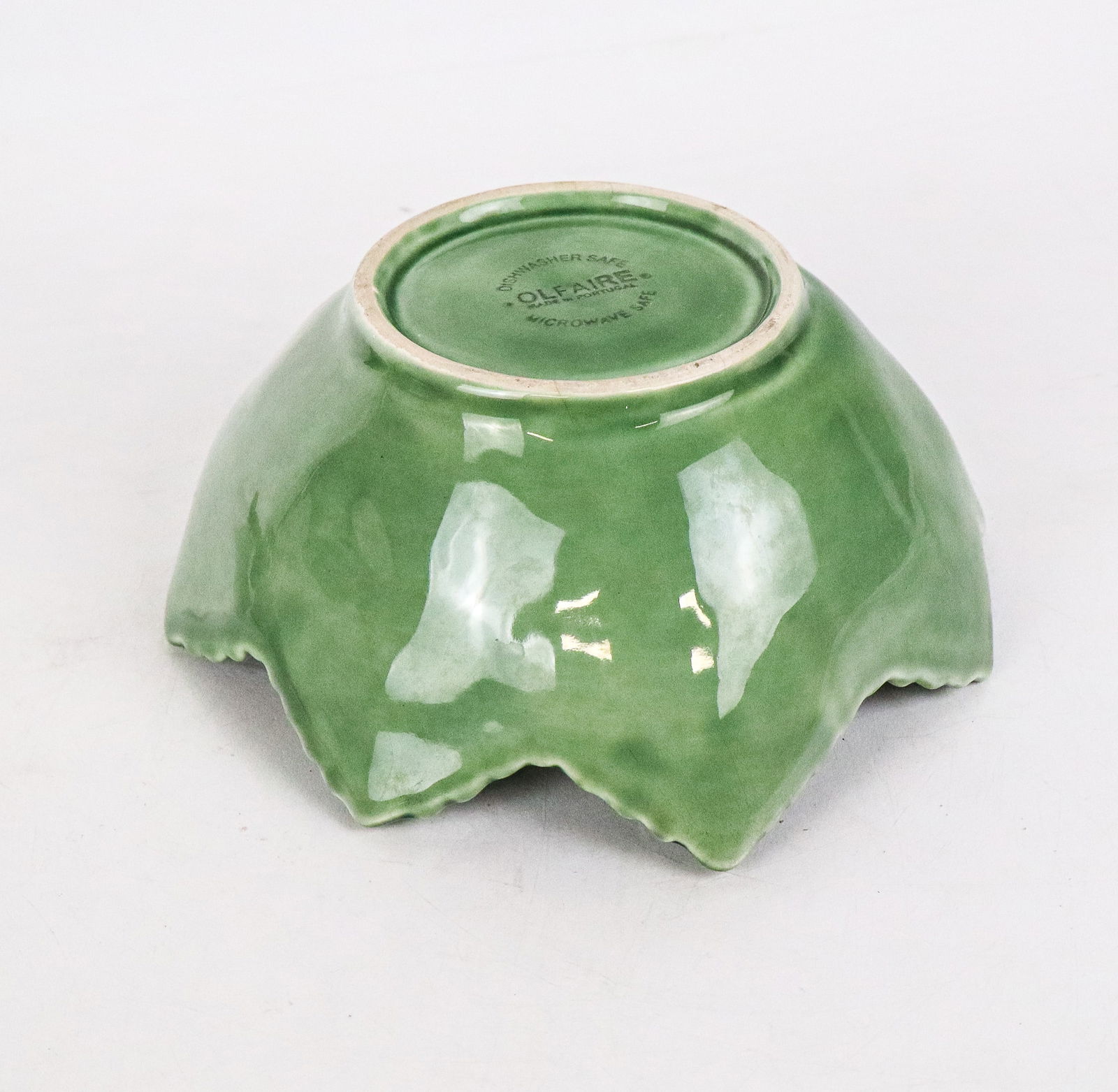 Assorted Cabbage Wear Articles, 4 - 14