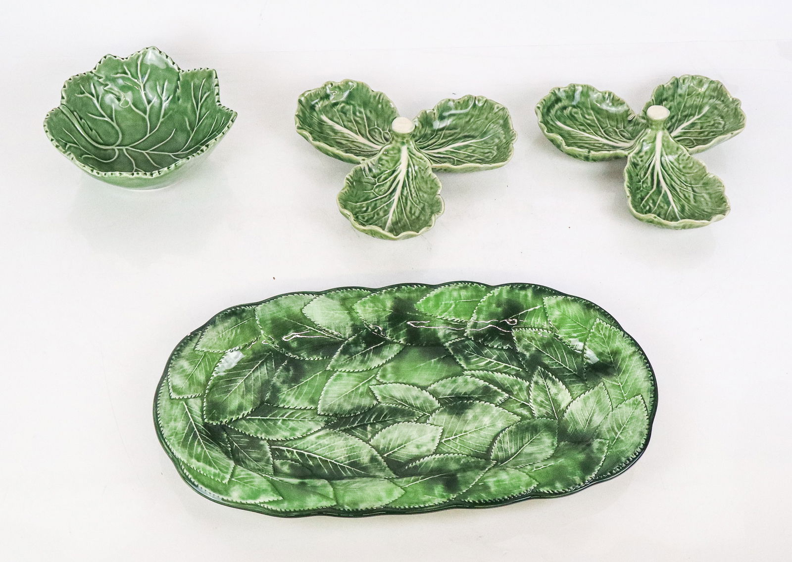 Assorted Cabbage Wear Articles, 4 - 18