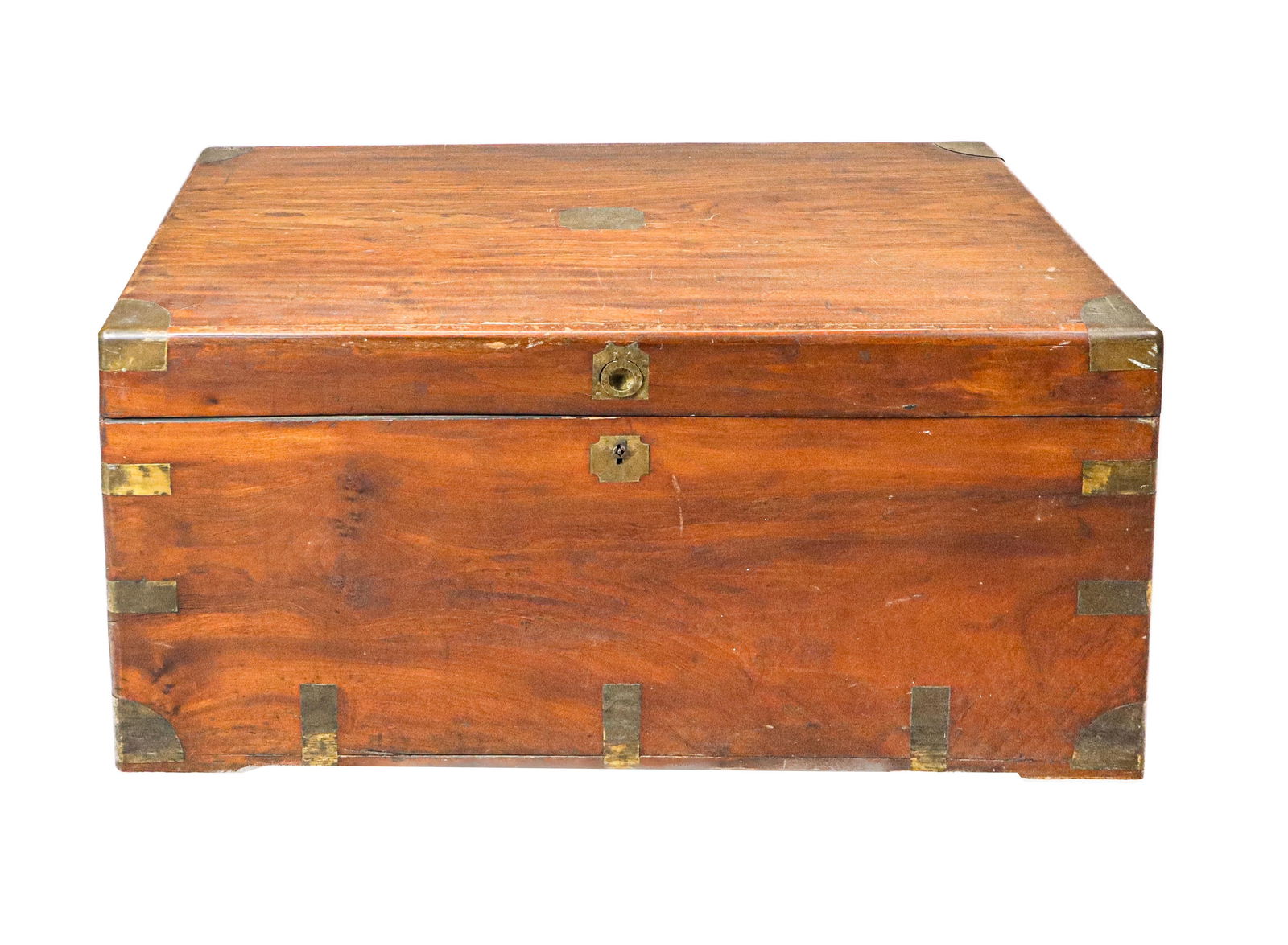 Campaign Blanket Chest (1 of 16)