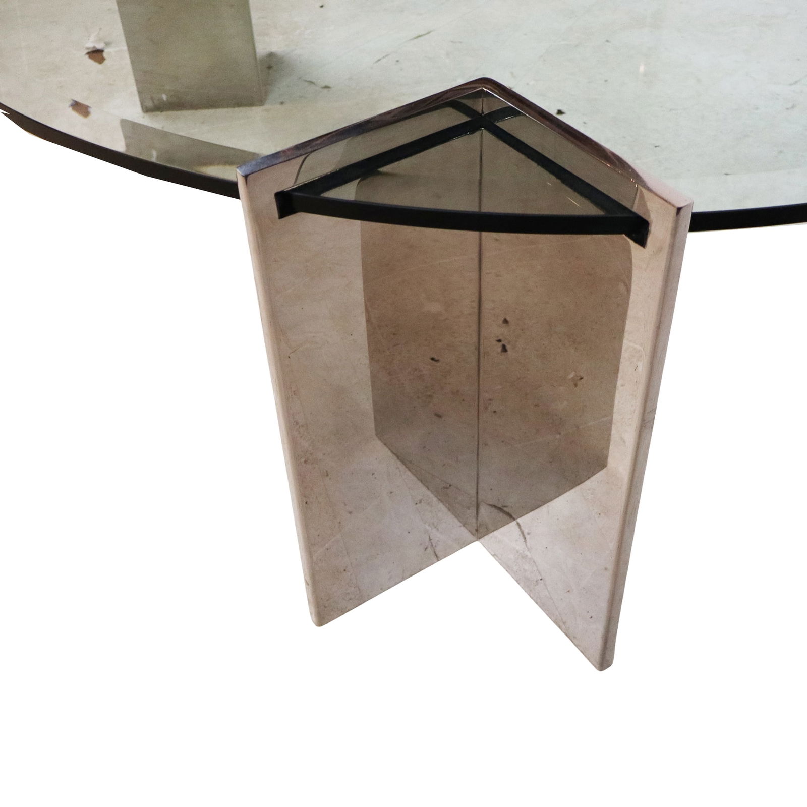 Pace "Meda" Circular Low Table - 11