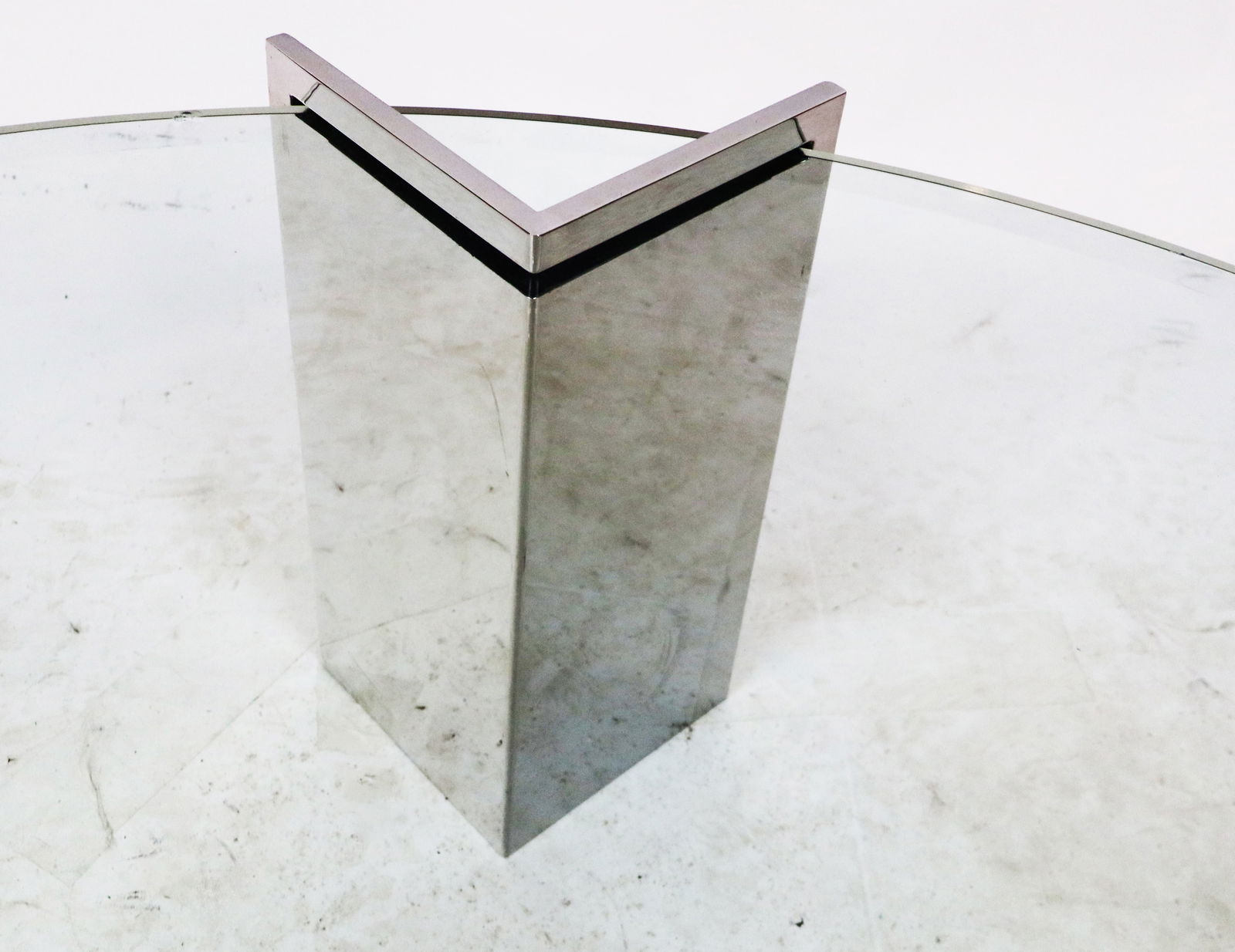 Pace "Meda" Circular Low Table - 6