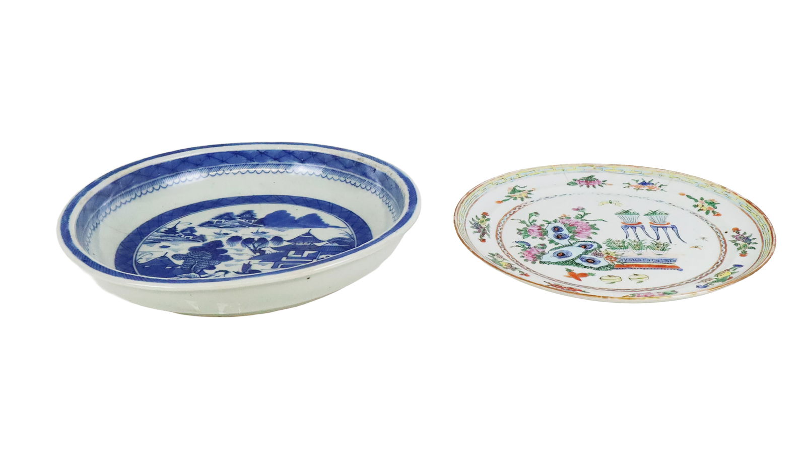 Two Chinese Porcelain Plates (1 of 11)