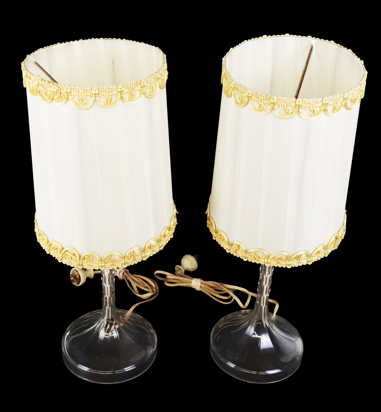 Pair of Art Deco Cut Glass Lamps (1 of 10)
