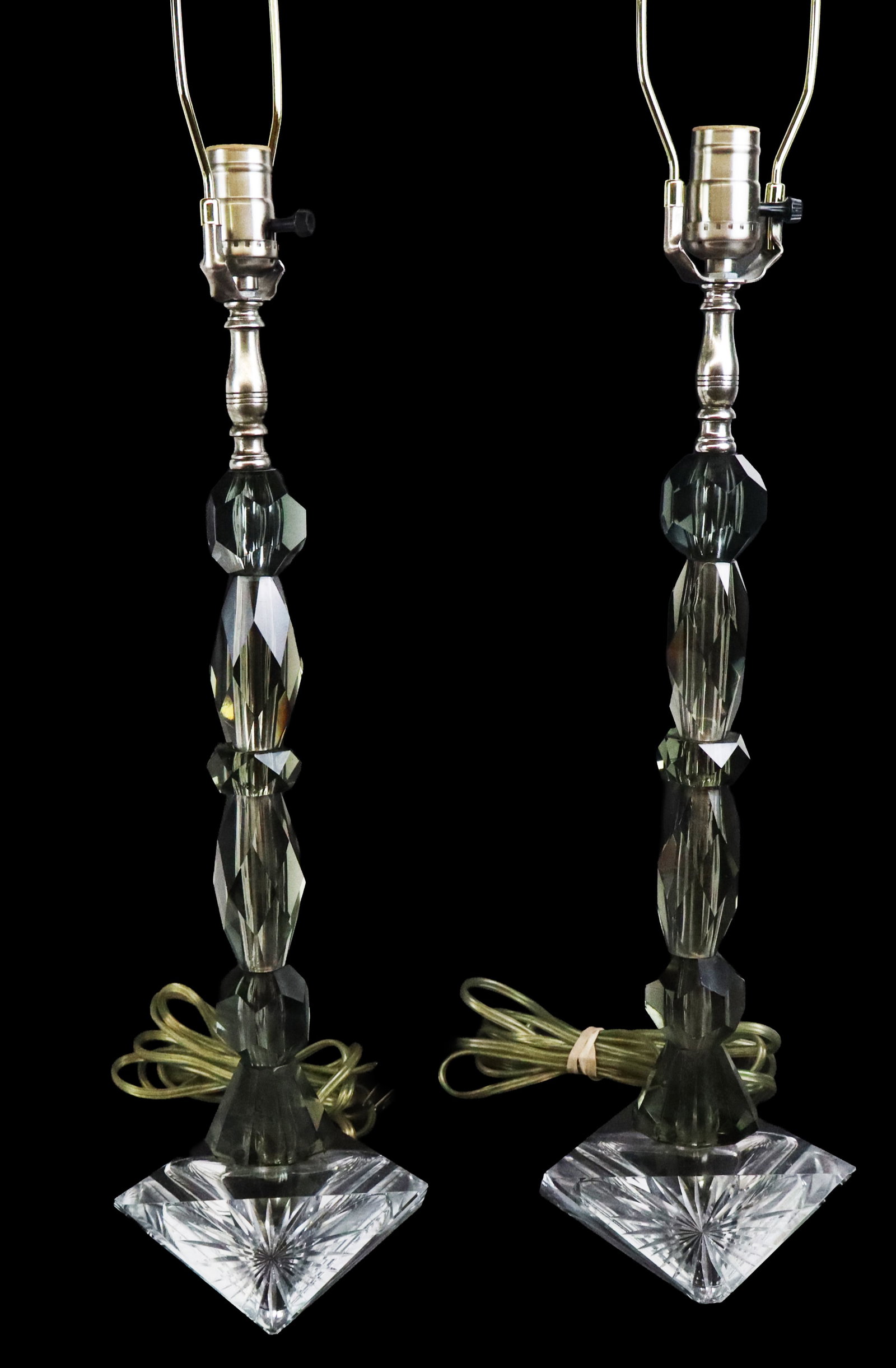 Pair of Cut and Faceted Glass Lamps (1 of 11)