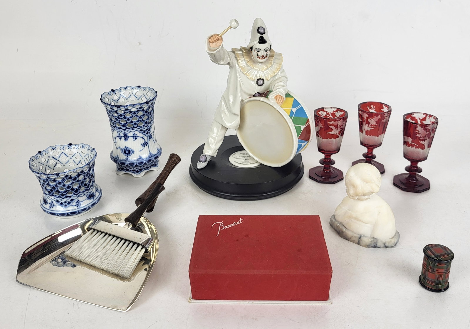 Assorted Home Ware Articles, 11 (1 of 20)