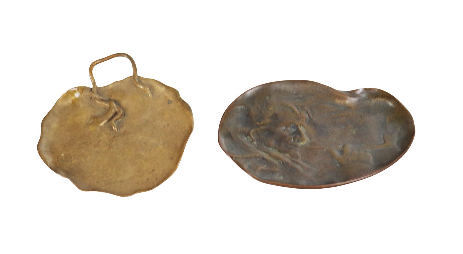 Two Bronze Articles - 11