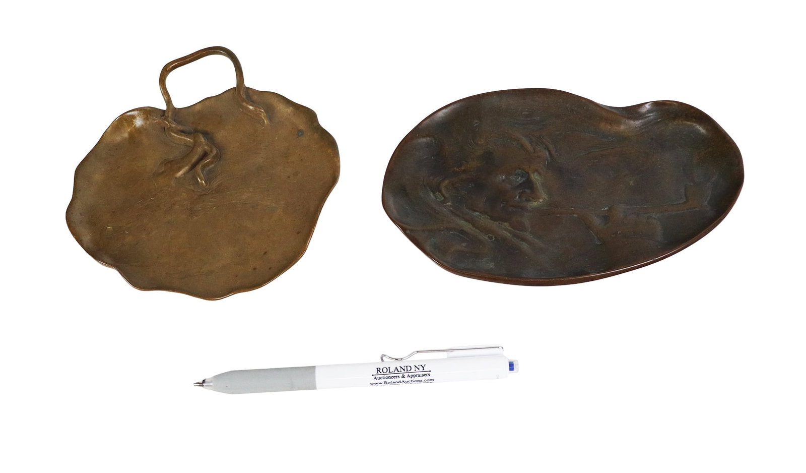 Two Bronze Articles - 12