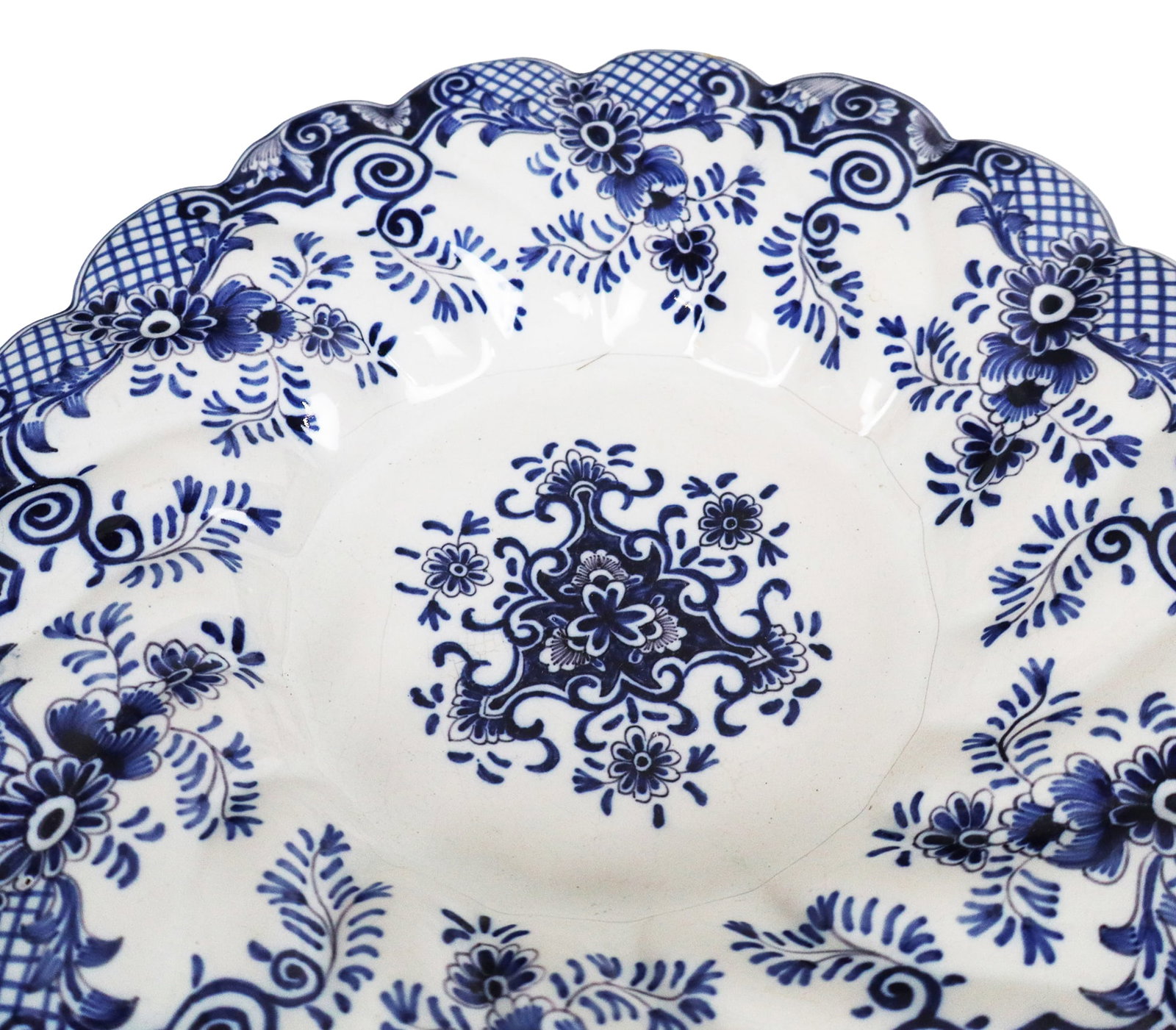 Five Assorted Porcelain Plates - 8