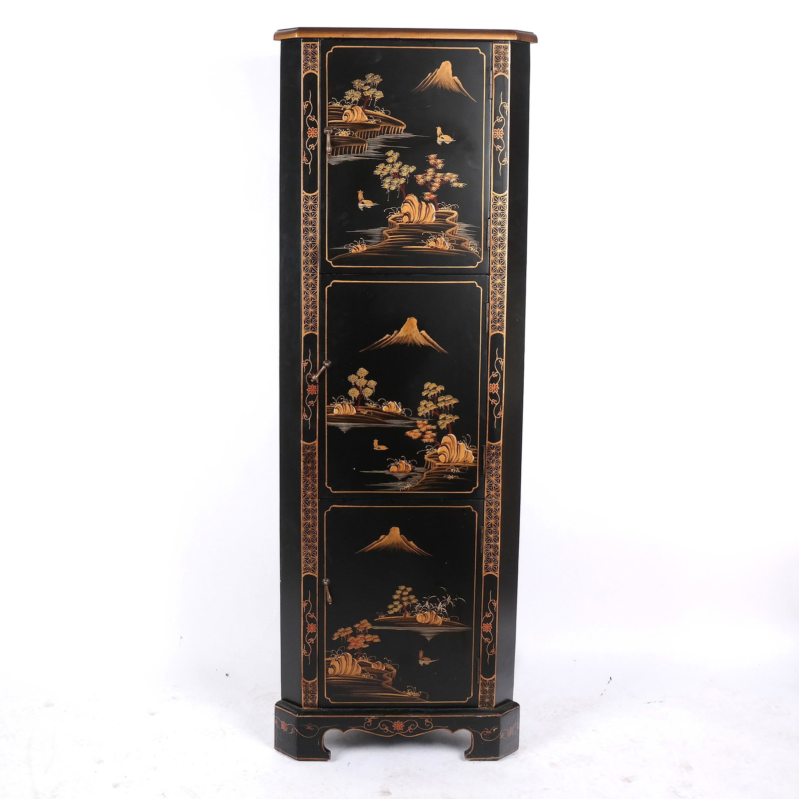 Chinoiserie Corner Cabinet: Chinoiserie corner cabinet, with three stacked doors. [68" H x 23" W x 12" D].