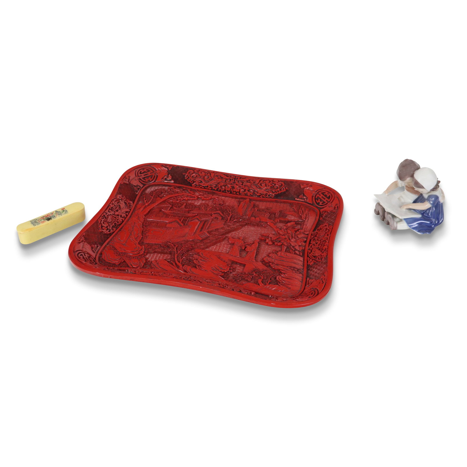 Three Very Assorted Decorative Items (1 of 15)