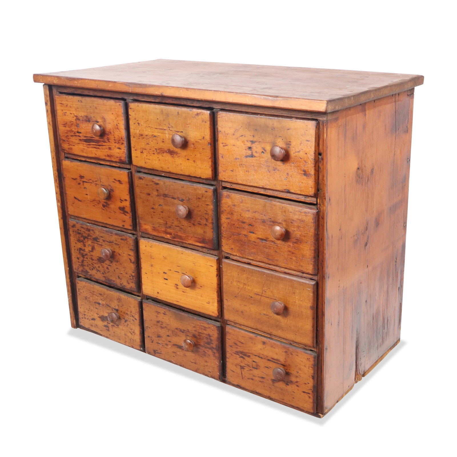 Pine Chest of Drawers (1 of 13)