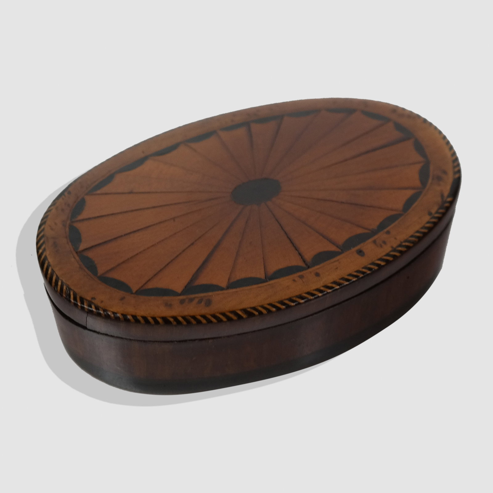 Five Assorted Snuff Boxes - 5