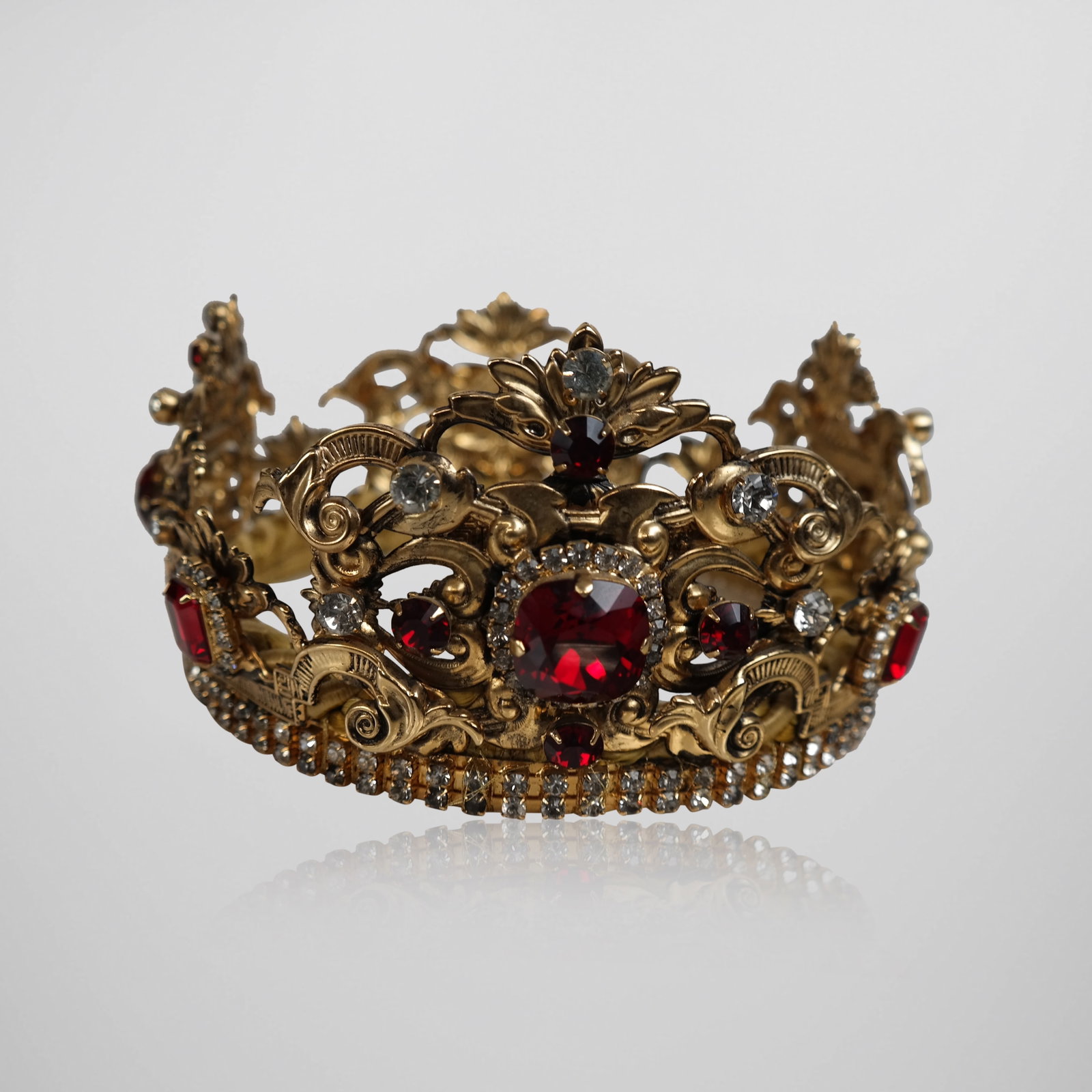 Two Crowns - 11