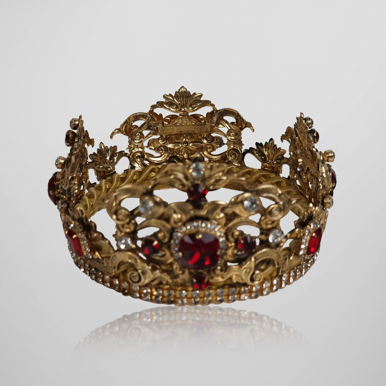 Two Crowns - 2