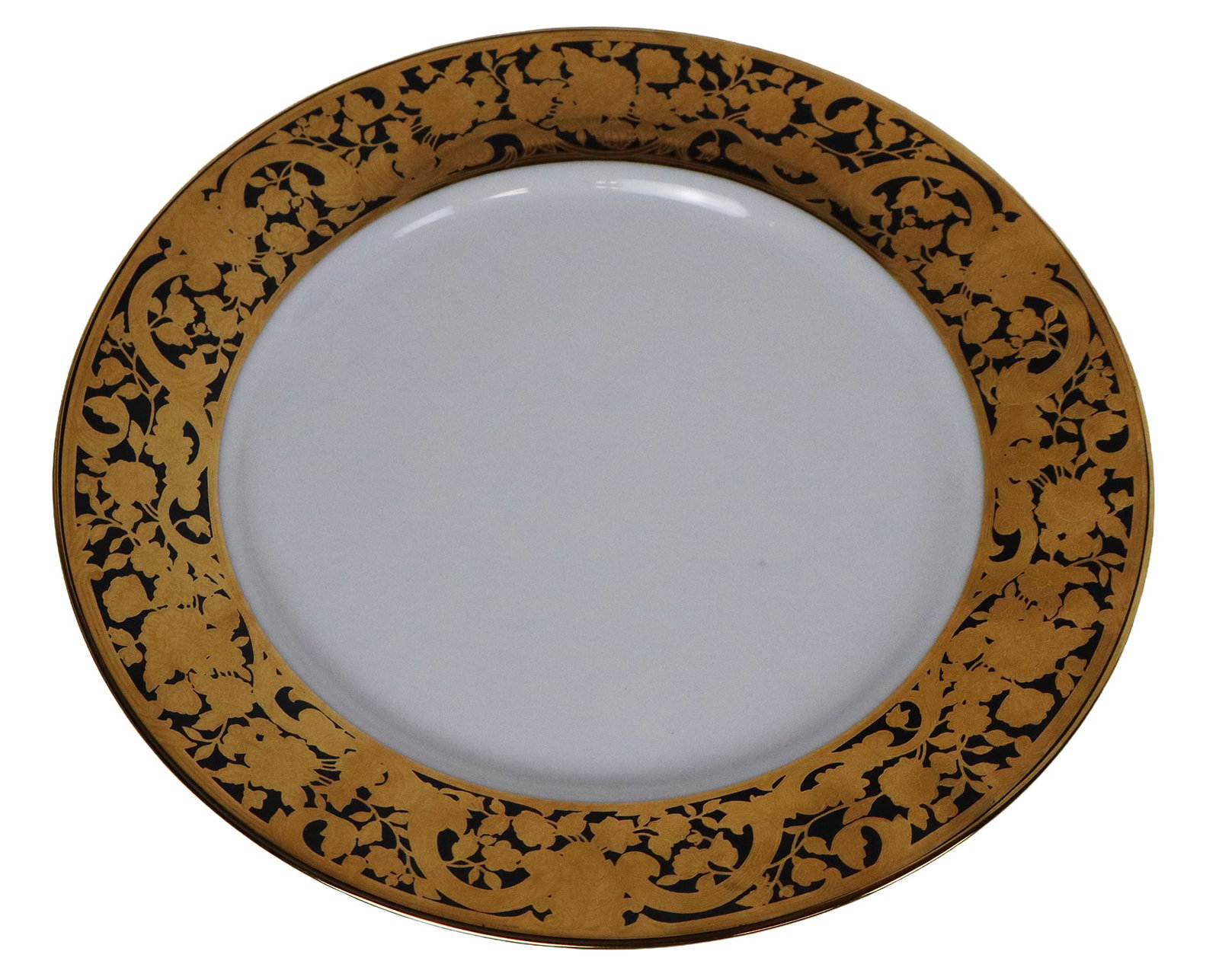 Assorted Serve Ware Articles, 21 - 7