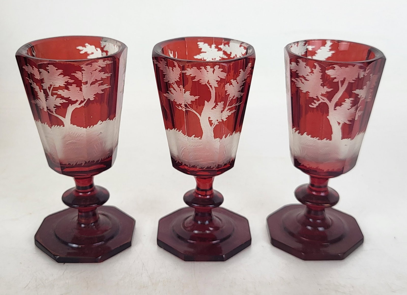 Assorted Home Ware Articles, 11 - 2