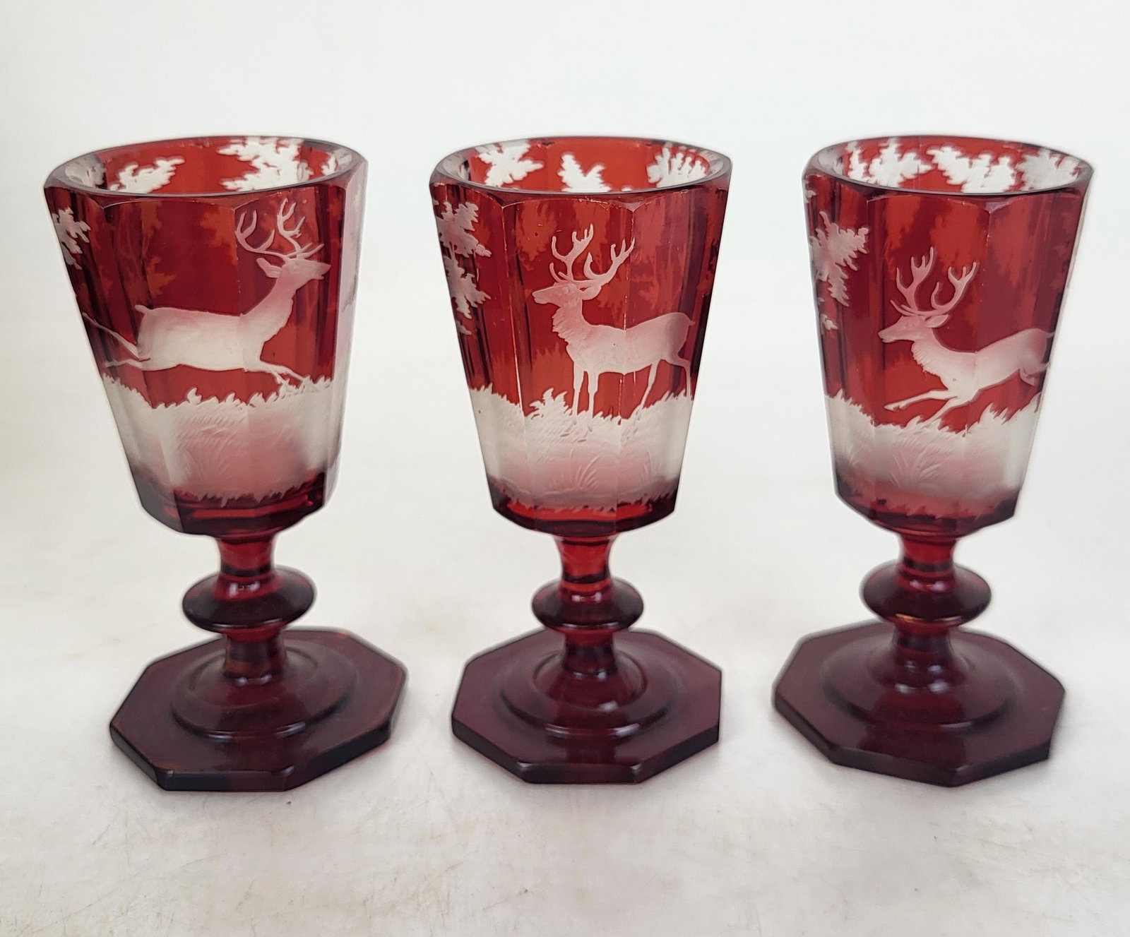 Assorted Home Ware Articles, 11 - 3