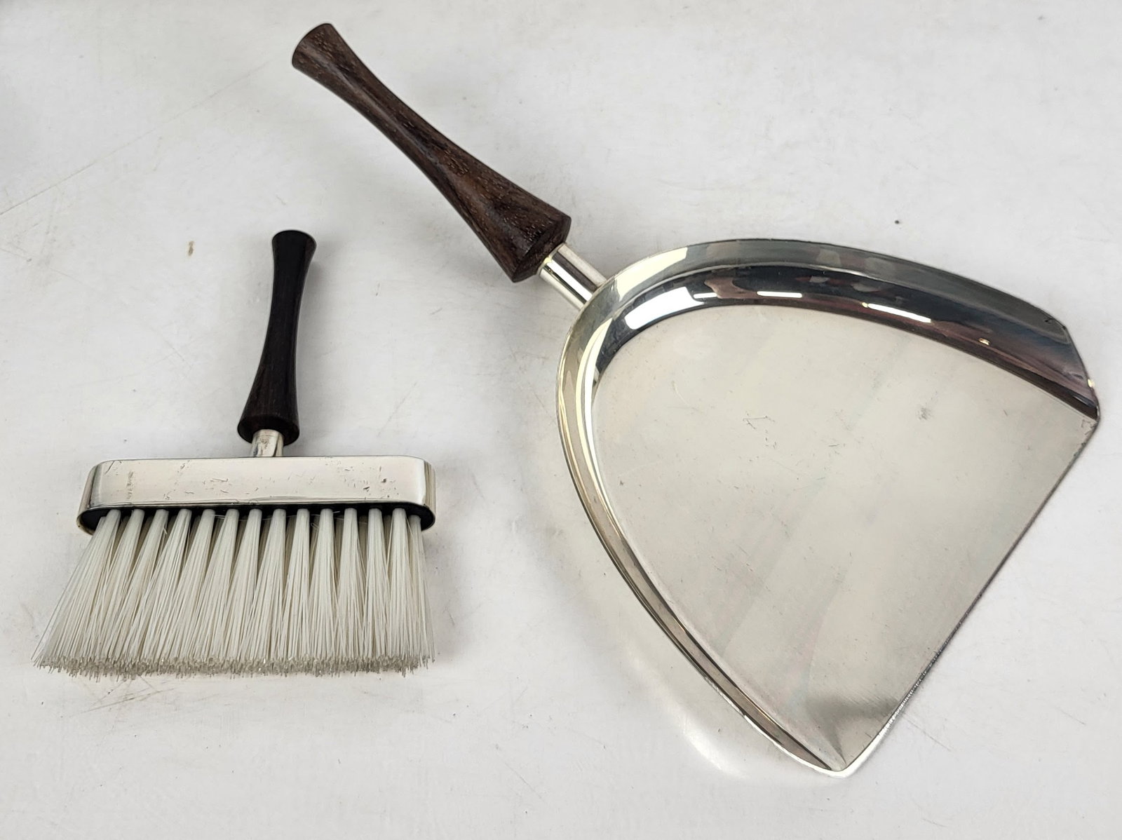 Assorted Home Ware Articles, 11 - 7