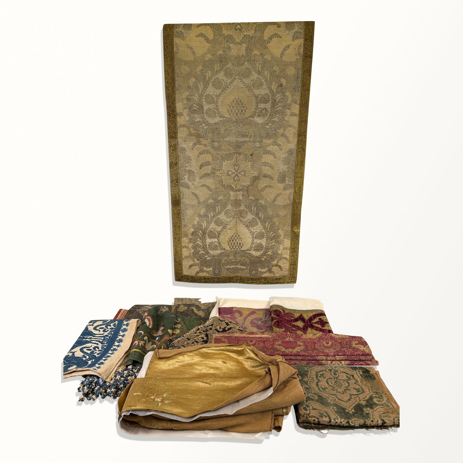Antique Italian Silk and Metallic Thread Panels and Fragments (1 of 18)