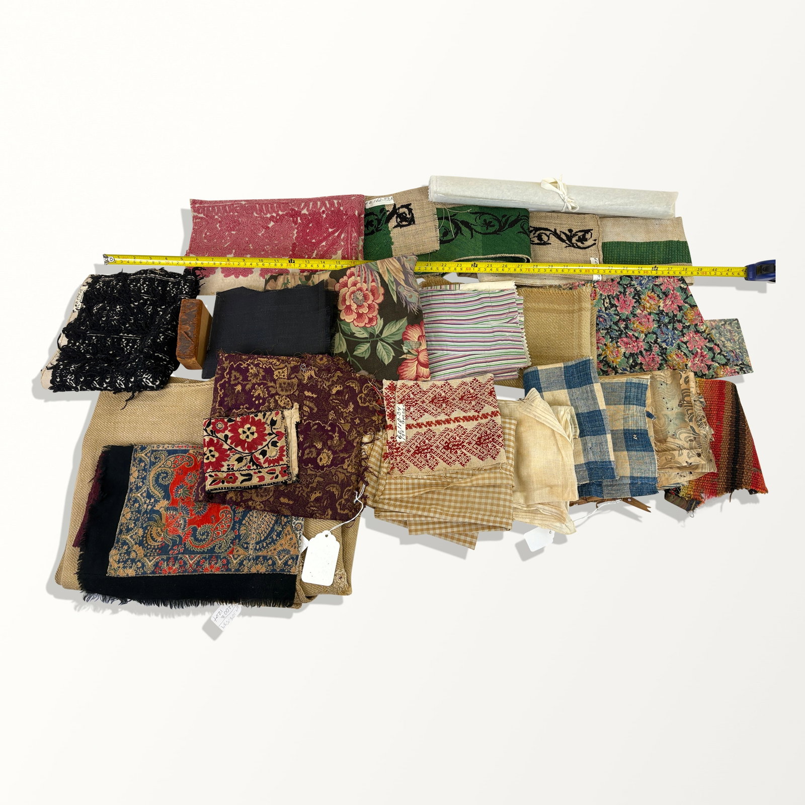 Assorted Cotton, Wool, Linen Fragments and Banners: Fragments and banners; 18th to 20th century, American, French, Italian, Czech, Greek, Hungarian, English, etc. Some small, one larger banner in pieces. Aged, frayed, age spots. Property sold on behalf