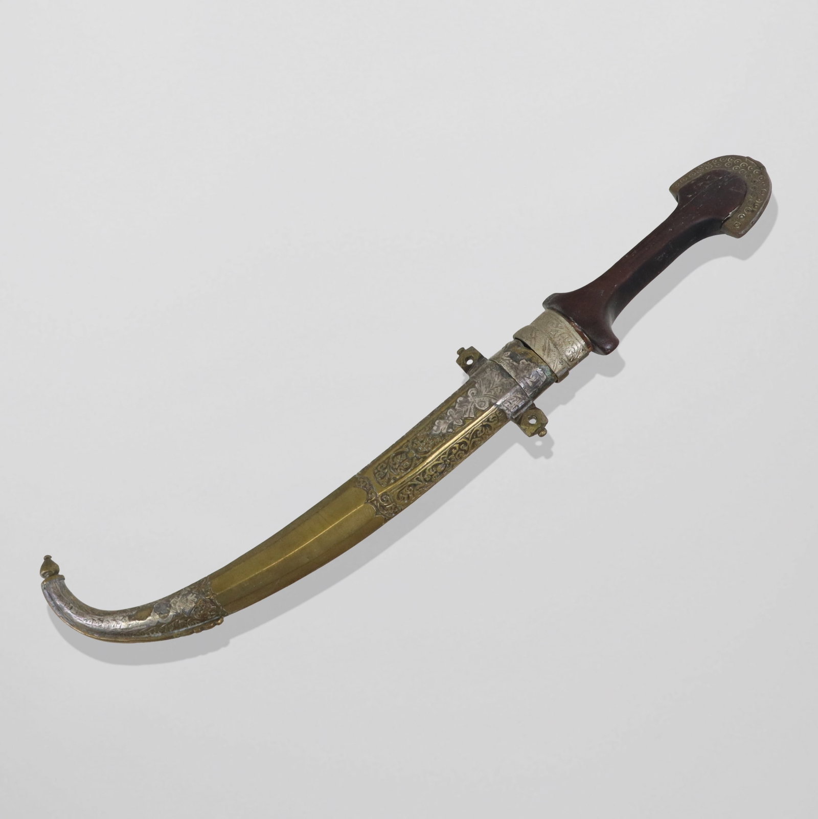 Eastern European Knife in Sheath (1 of 20)