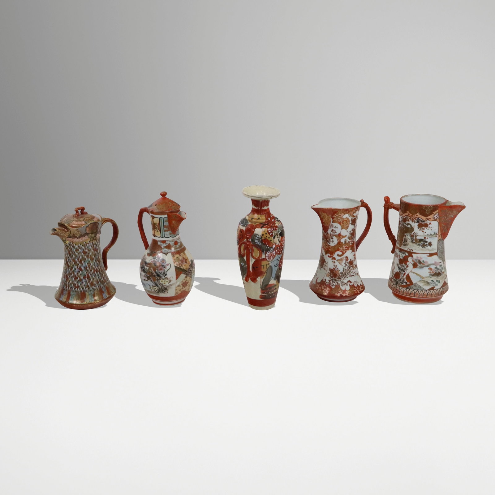 Five Japanese Kutani Porcelain Pitchers & Teapots (1 of 17)