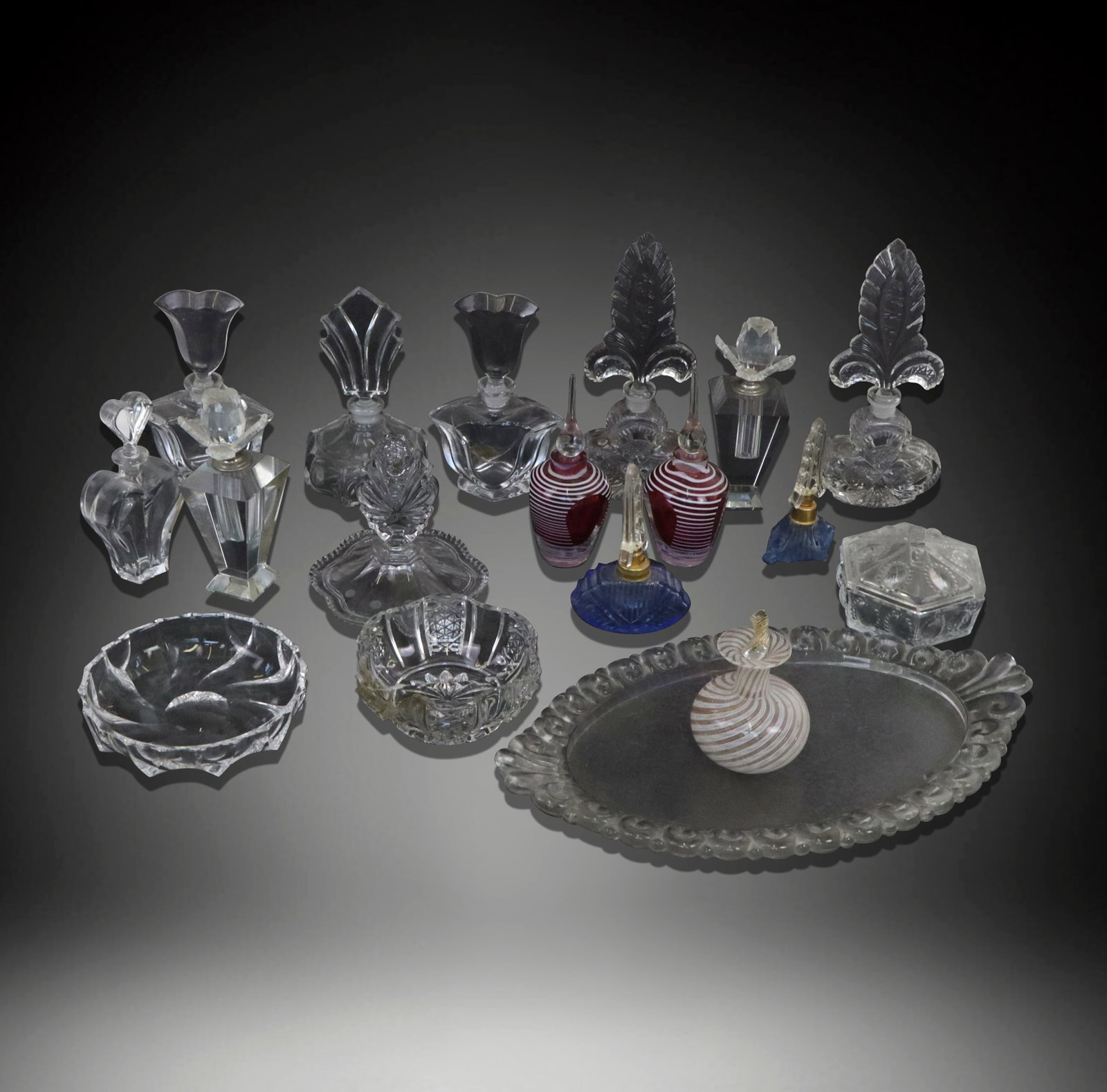 Assorted Glass Vanity Articles (1 of 14)