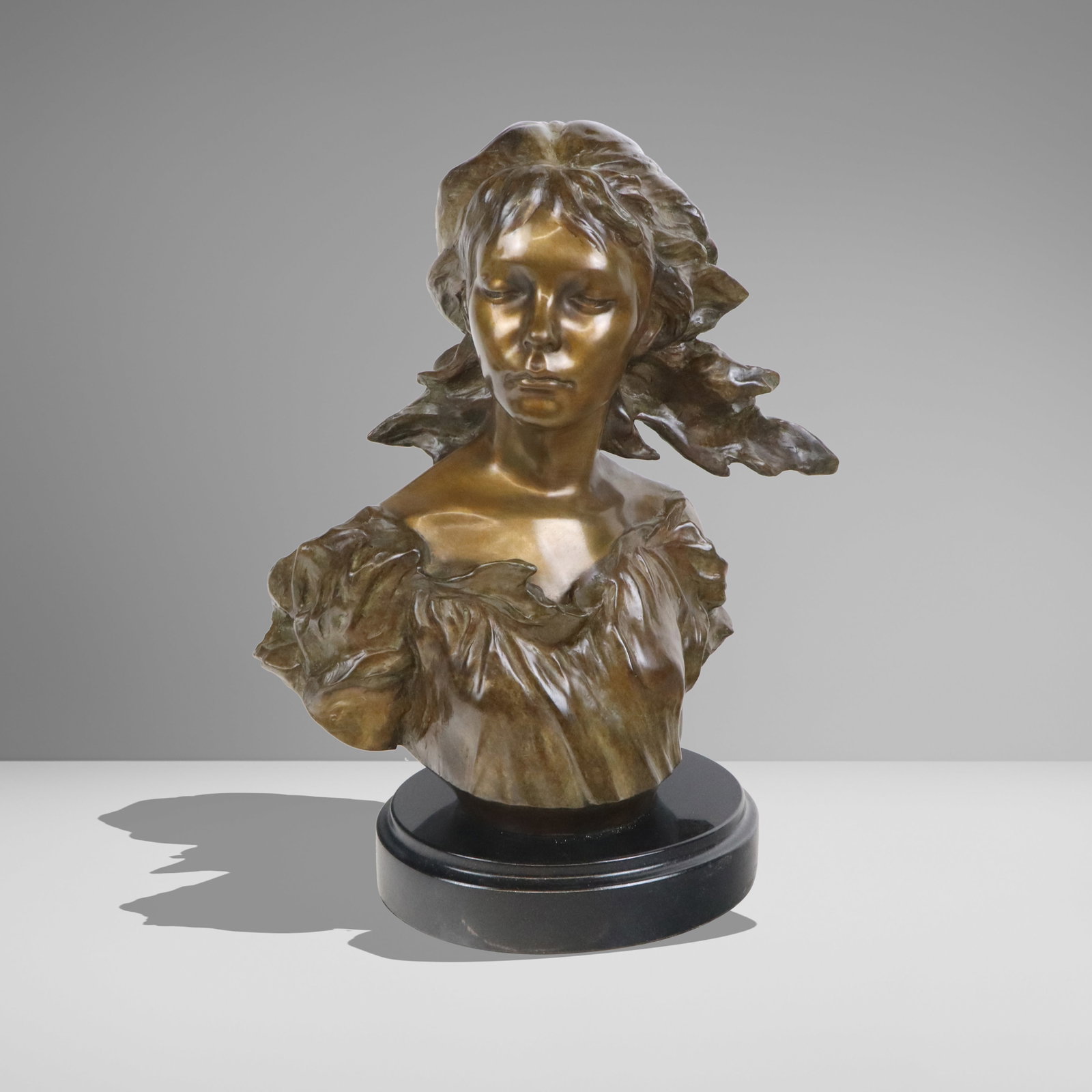 Frederick HART Muse of Poetry Bronze on Granite (1 of 9)