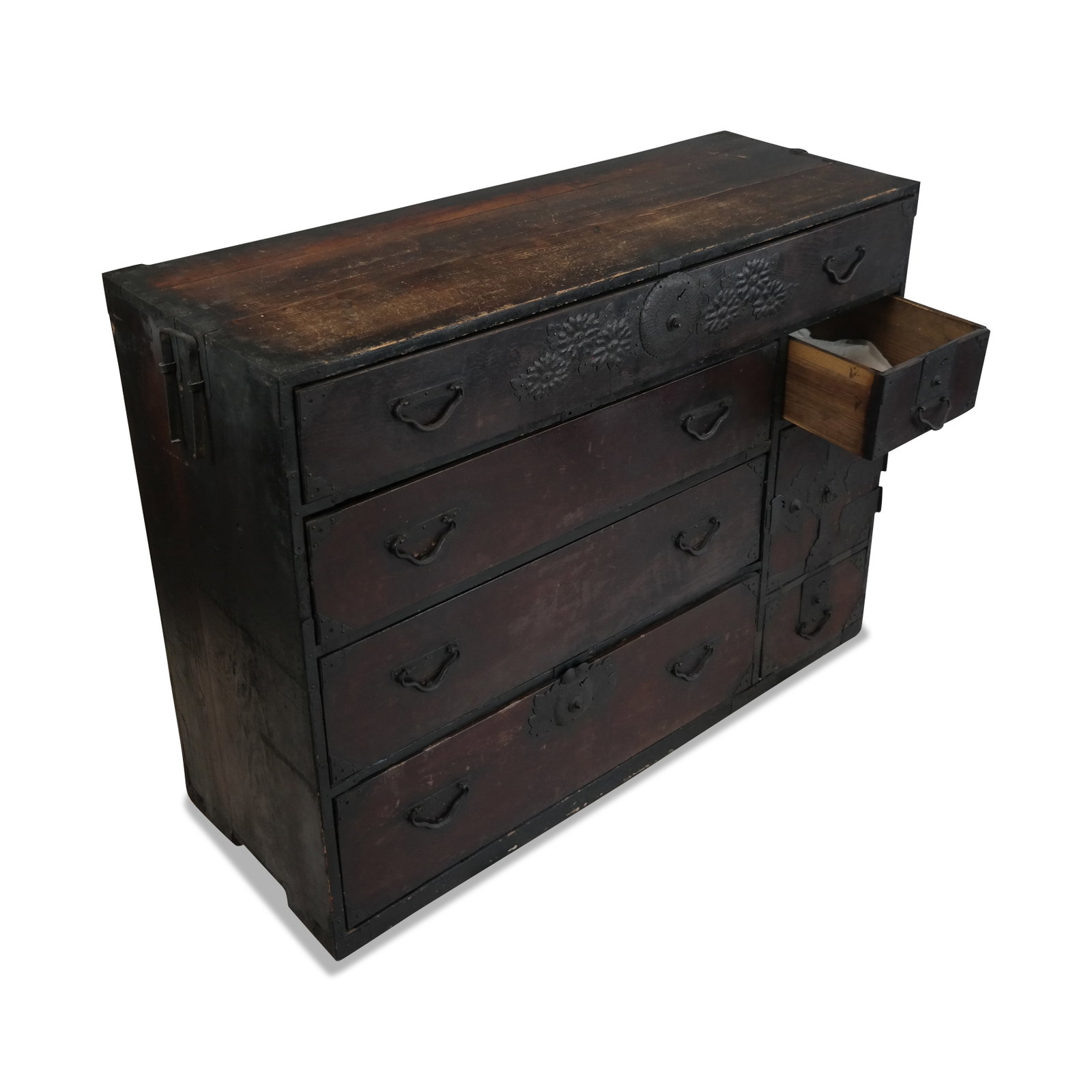 Japanese Metal Mounted Tansu Chest (1 of 17)