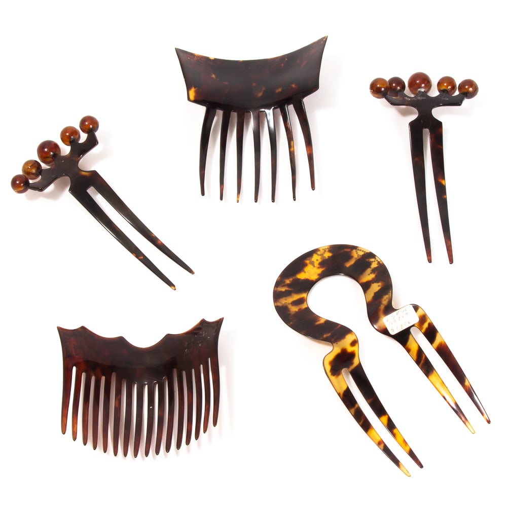 Group of 5 Beaded Pique Hair Combs (1 of 18)