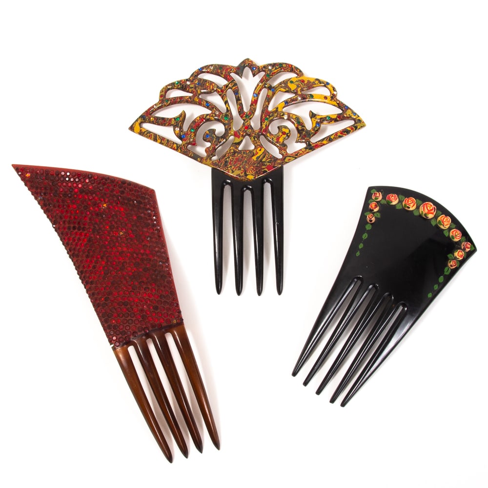 Three Vintage Celluloid Hair Combs (1 of 19)