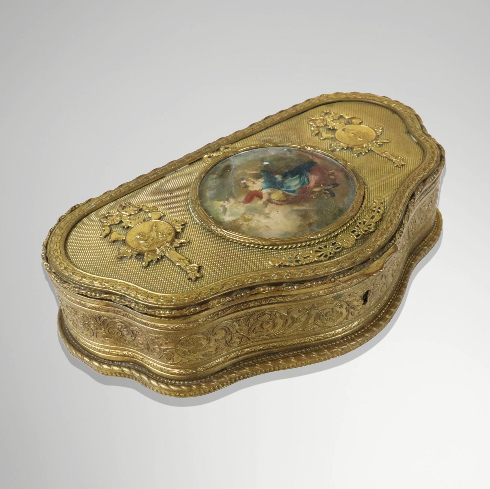 Louis XV Gilt Metal Vanity Box (1 of 16)