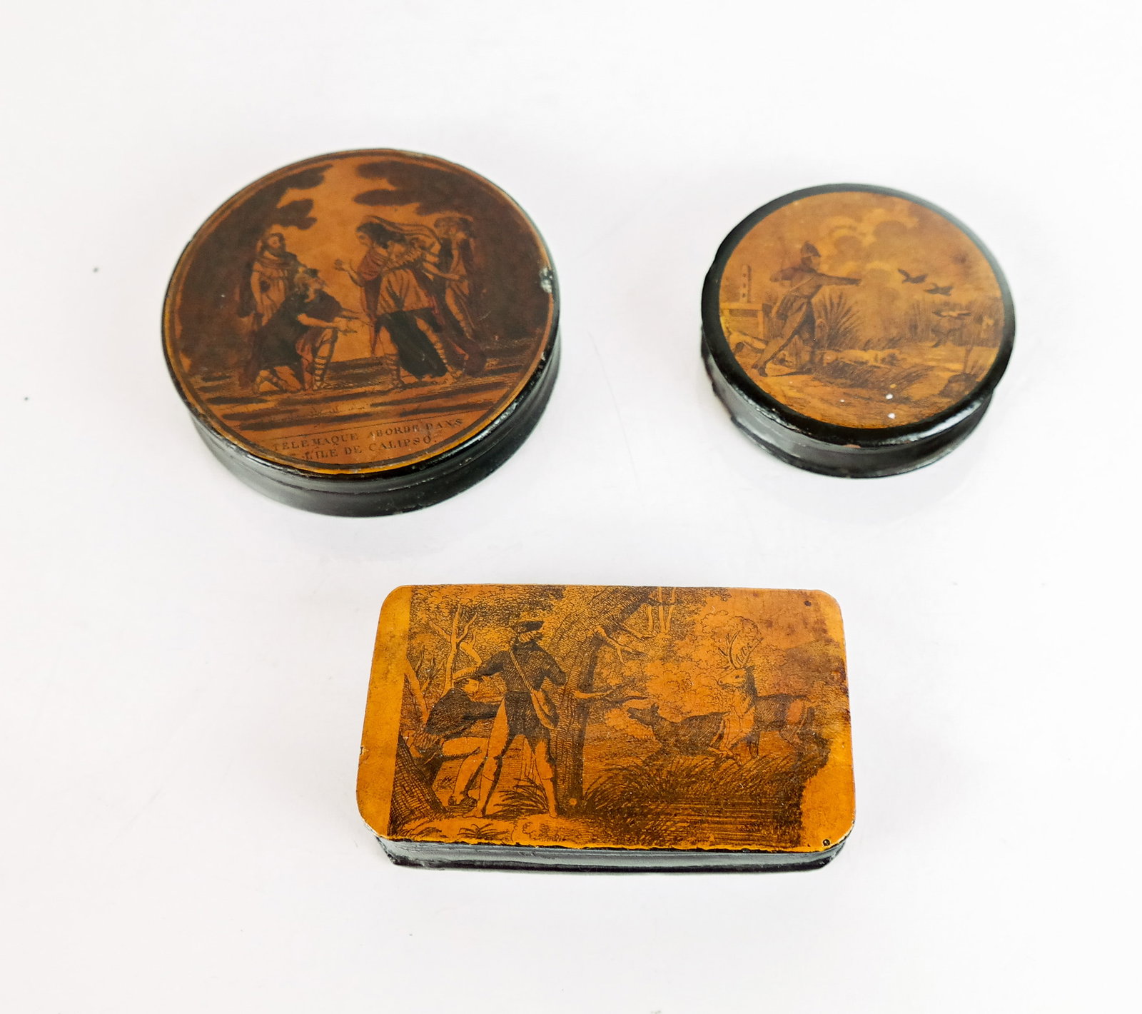 Three Papier Mache and Penwork Snuff Boxes (1 of 12)