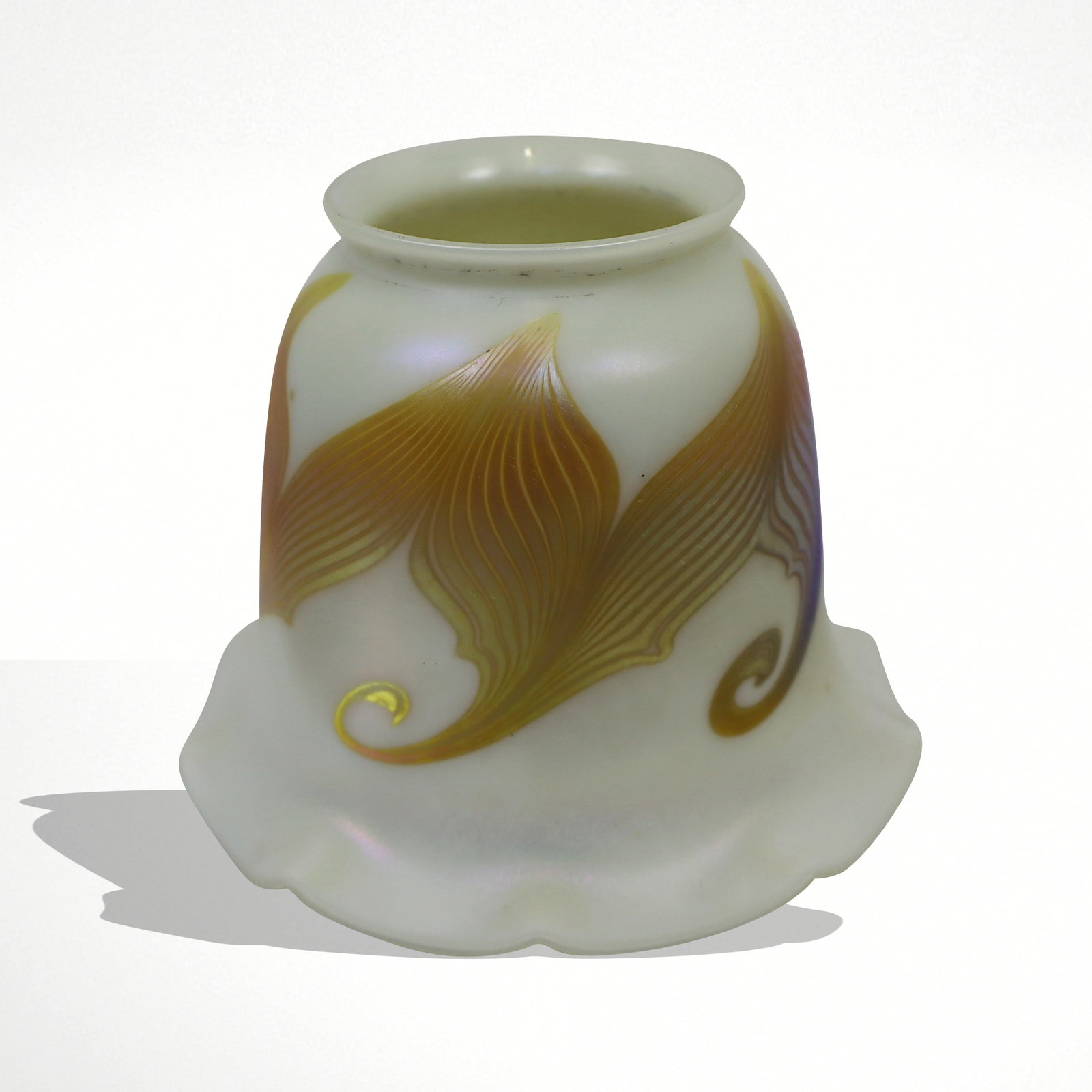 Quezal Lamp Shade (1 of 7)