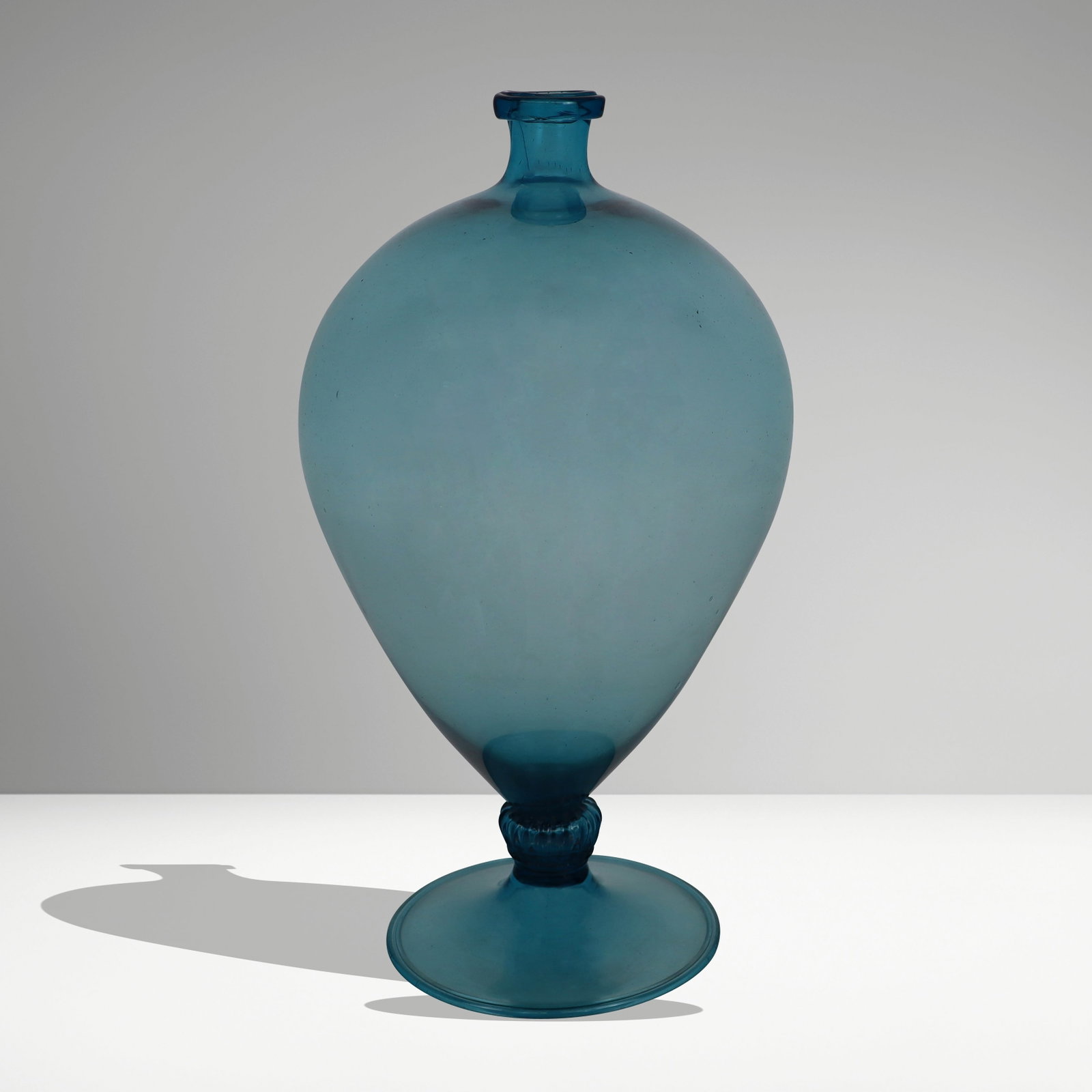Att. to Vittorio Zecchin Murano Blue Glass "Verone: Attributed to Vittorio Zecchin for Venini Murano glass "Veronese" vase, Italian, probably circa 1925, unmarked. [13.5" H x 7" Diameter]. Overall condition is good.
