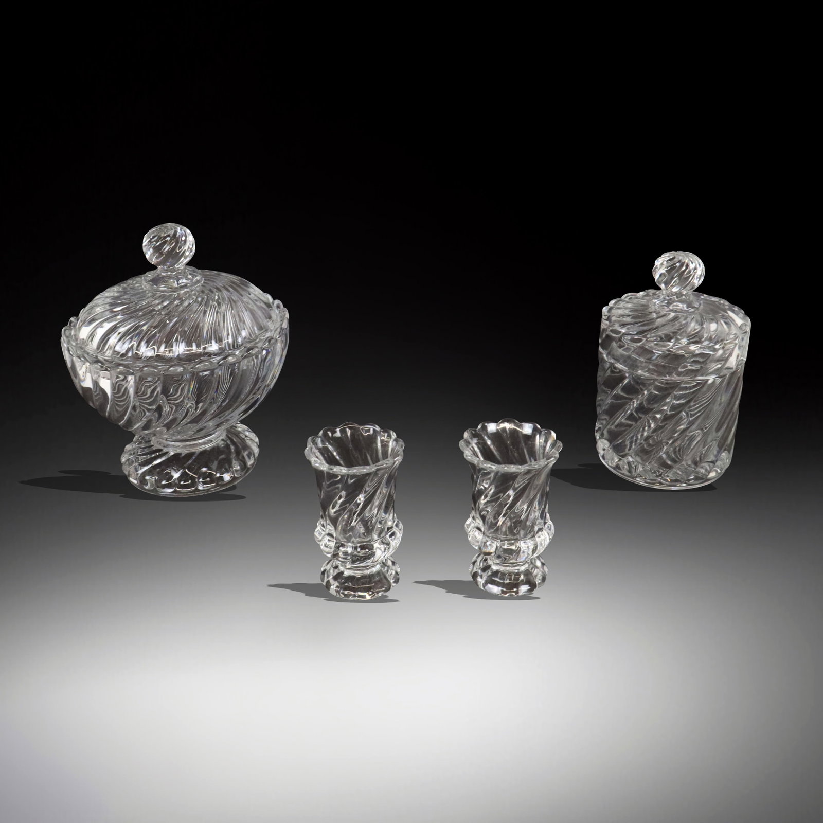 Baccarat Swirl Glass Table Articles, 4 (1 of 17)