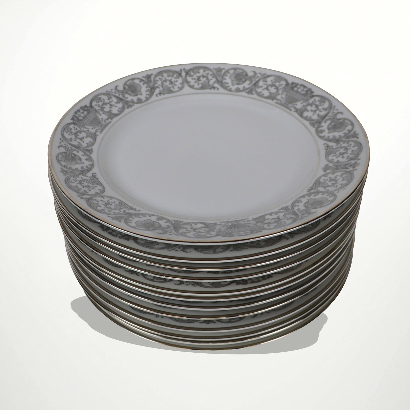 Rosenthal "Leonardo" Dinner Plates, 12 (1 of 10)