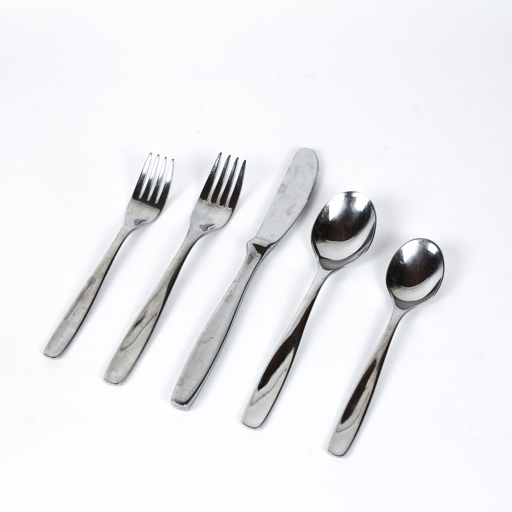 Russel Wright by Oneida Stainless Flatware, 100+ - 2