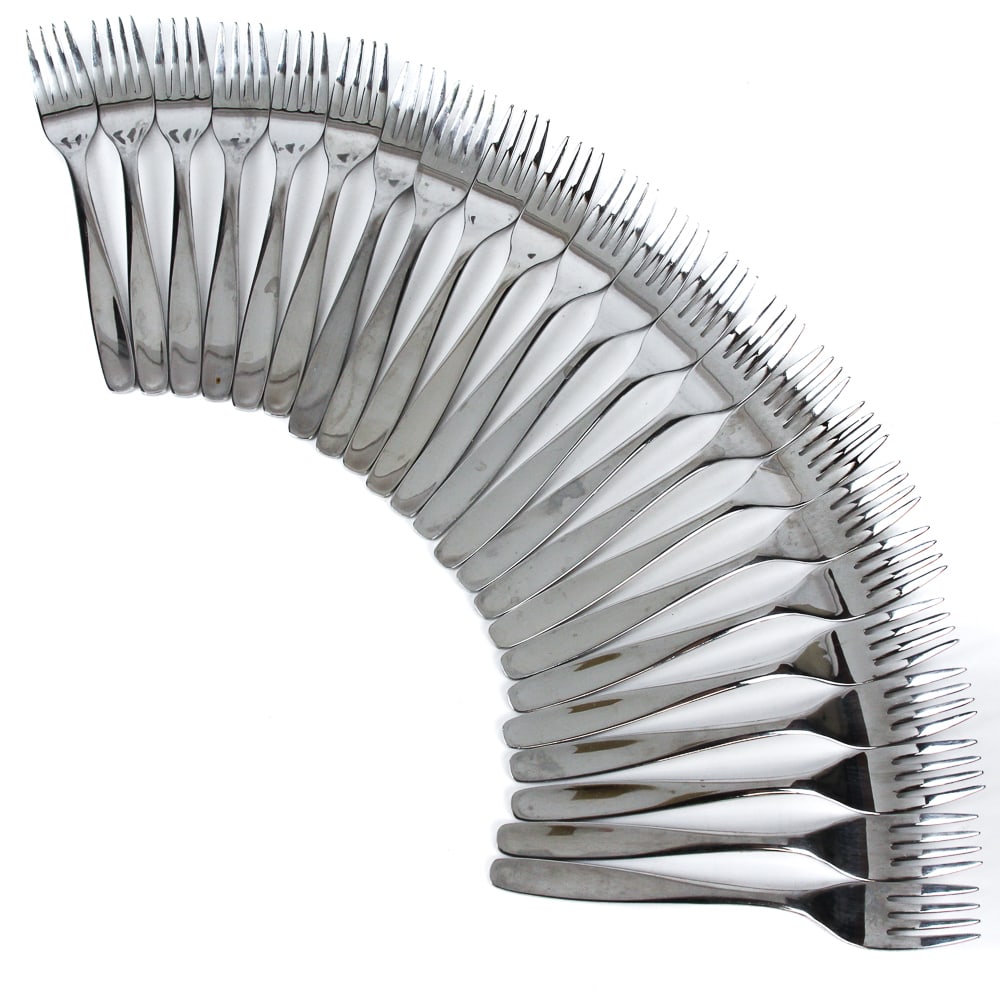 Russel Wright by Oneida Stainless Flatware, 100+ - 8