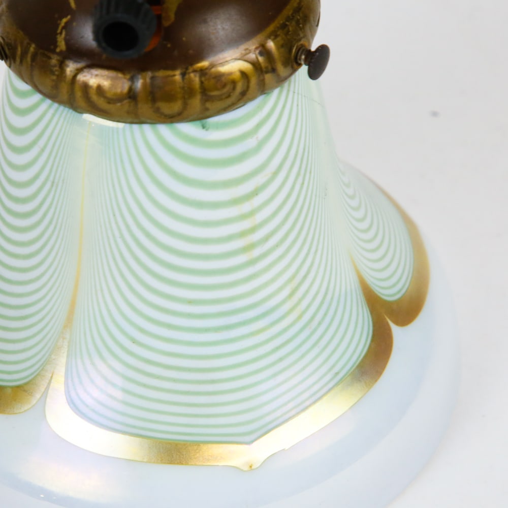 Steuben Attributed Quezal Lampshade - 5