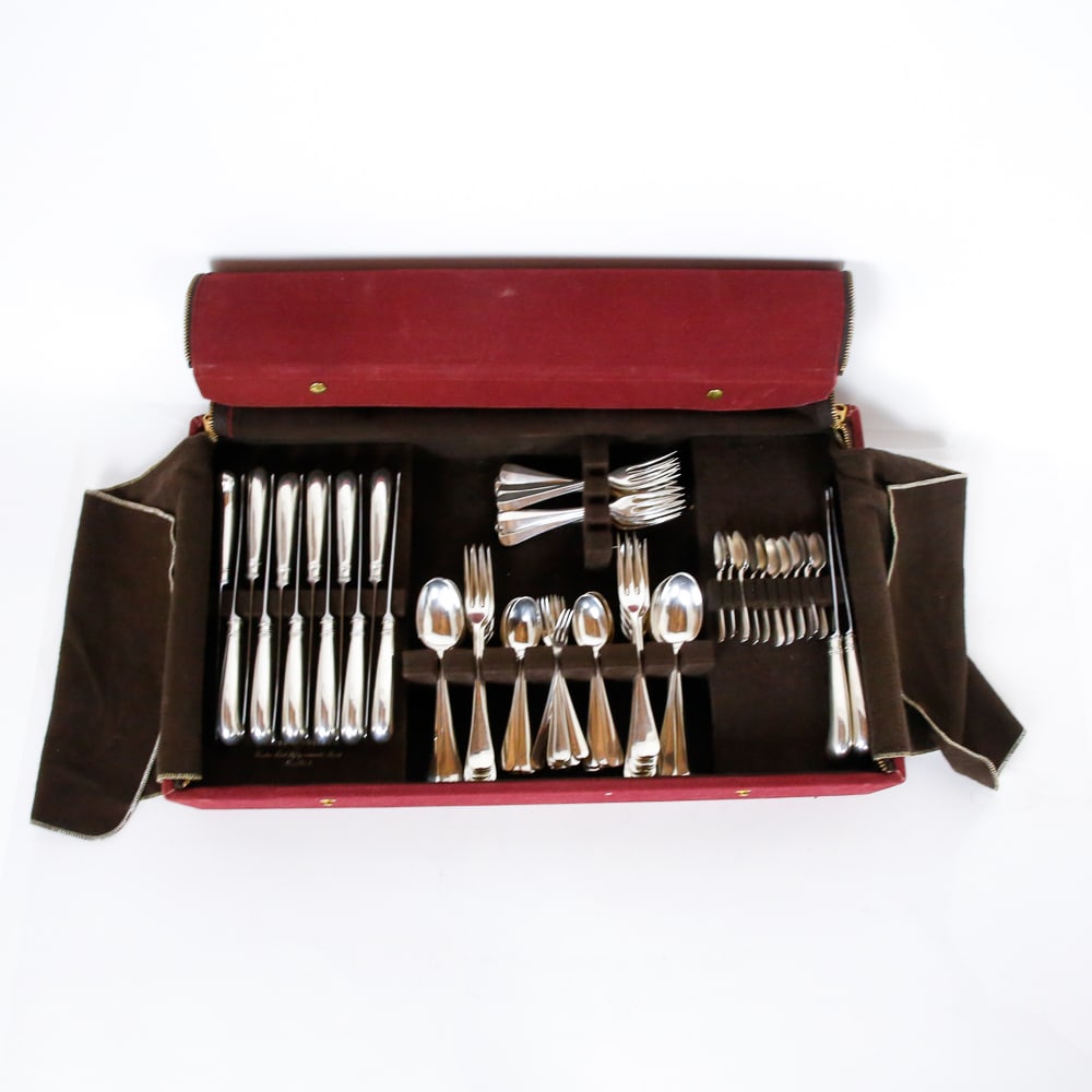 English Silver "Queen Anne" Flatware Service, 97+ (1 of 11)