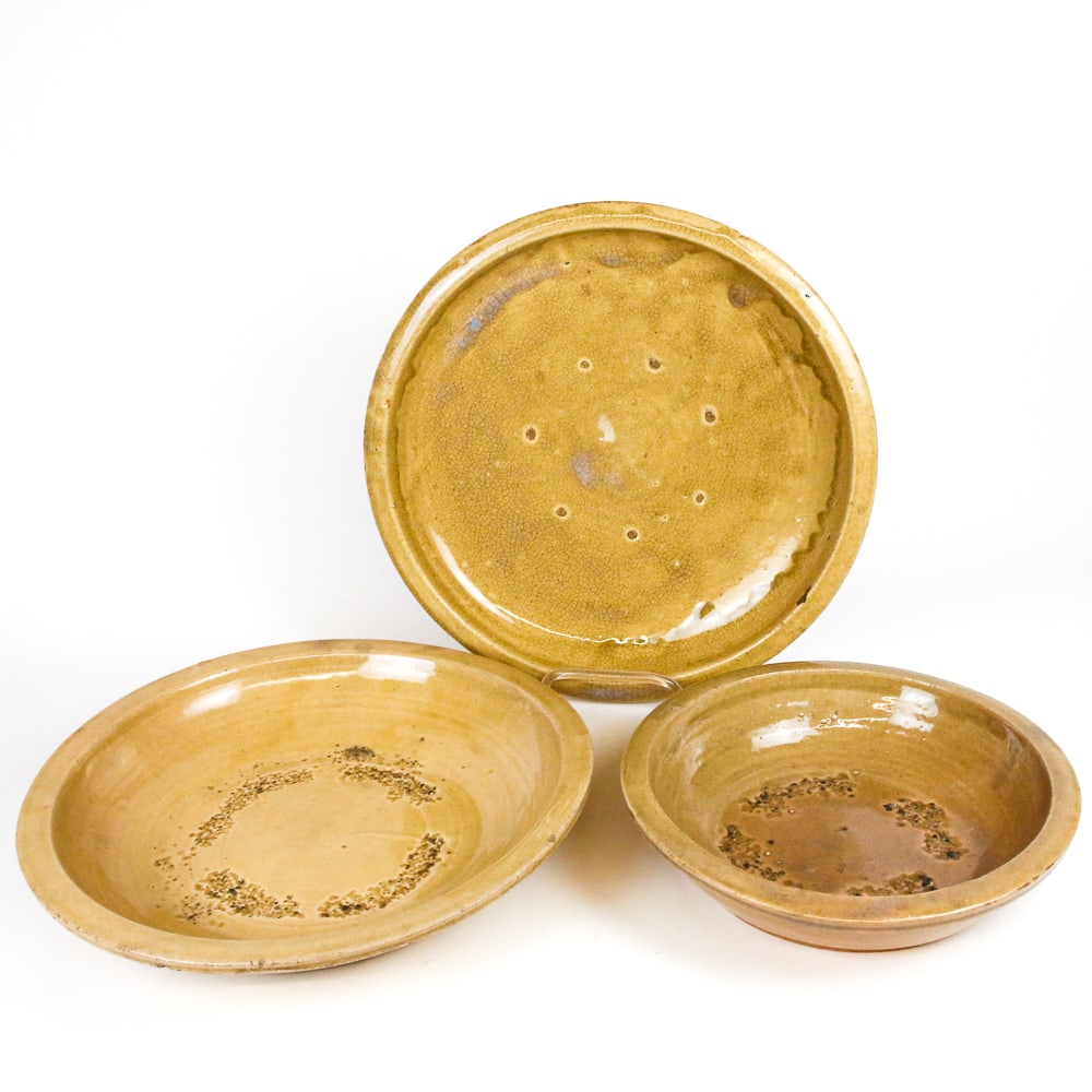 Three Japanese Stoneware Bowls (1 of 19)