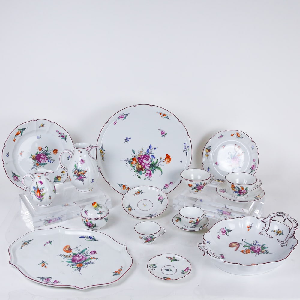 Nymphenburg Porcelain Dinner Service, 76 (1 of 16)