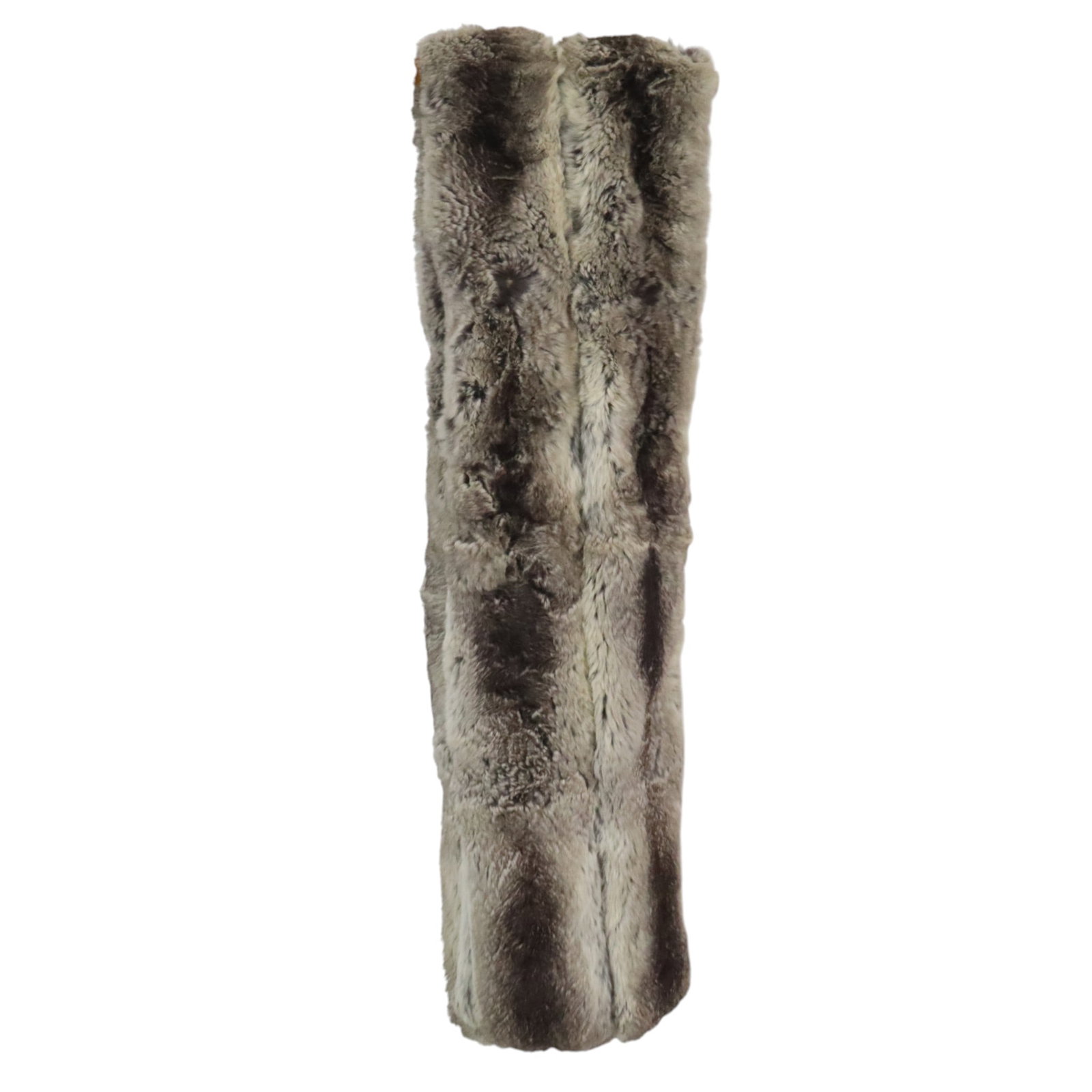 Vintage Chinchilla Stole: Vintage custom chinchilla fur stole with embroidered inner lining. Overall good condition. [Length 66"; Width 14"]