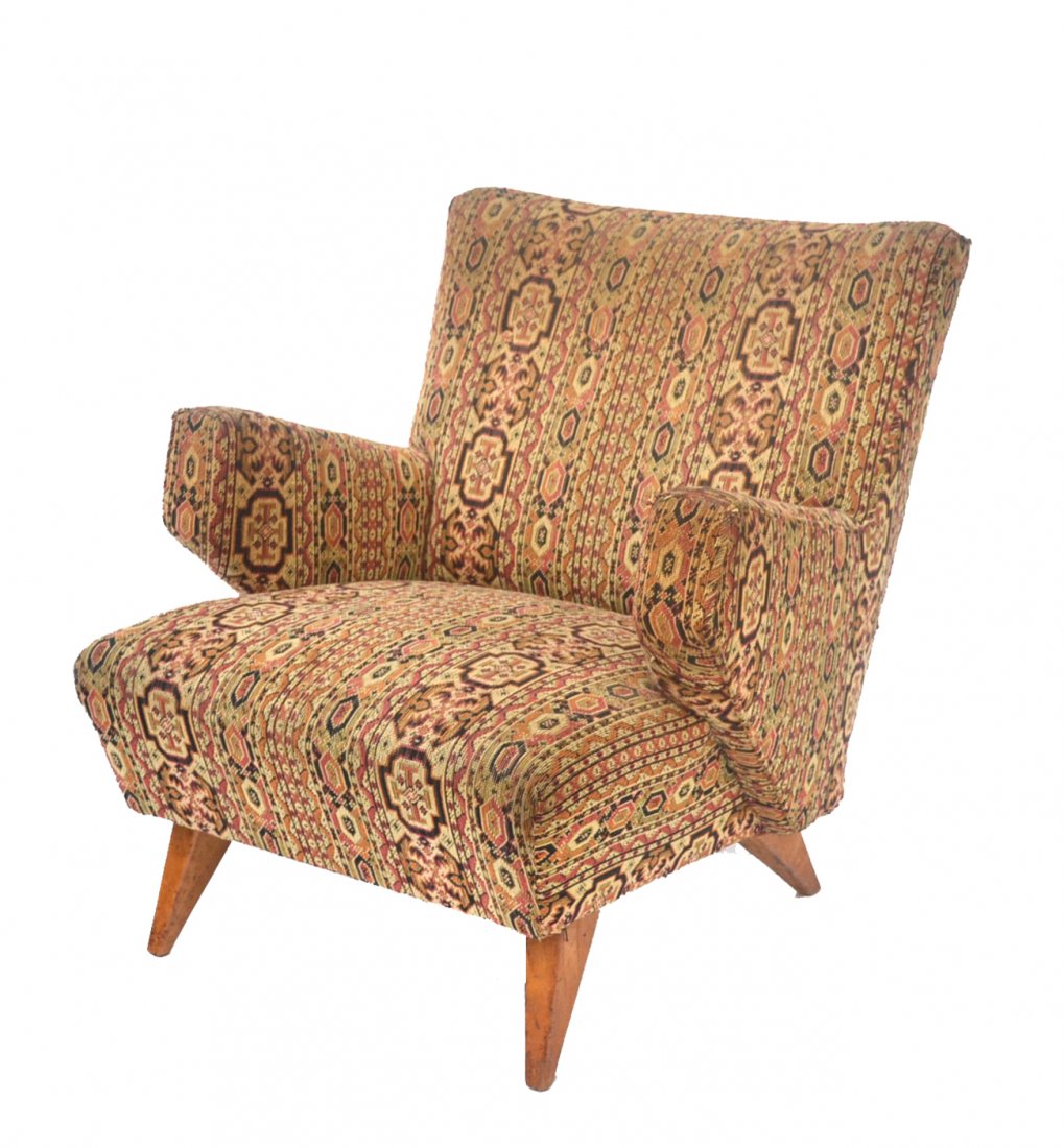 Jens Risom for Knoll Armchair: Mid-century modern armchair with splayed feet. 29 1/2" x 28" x 31 1/4" [16 1/2" h to seat]. Upholstery worn.