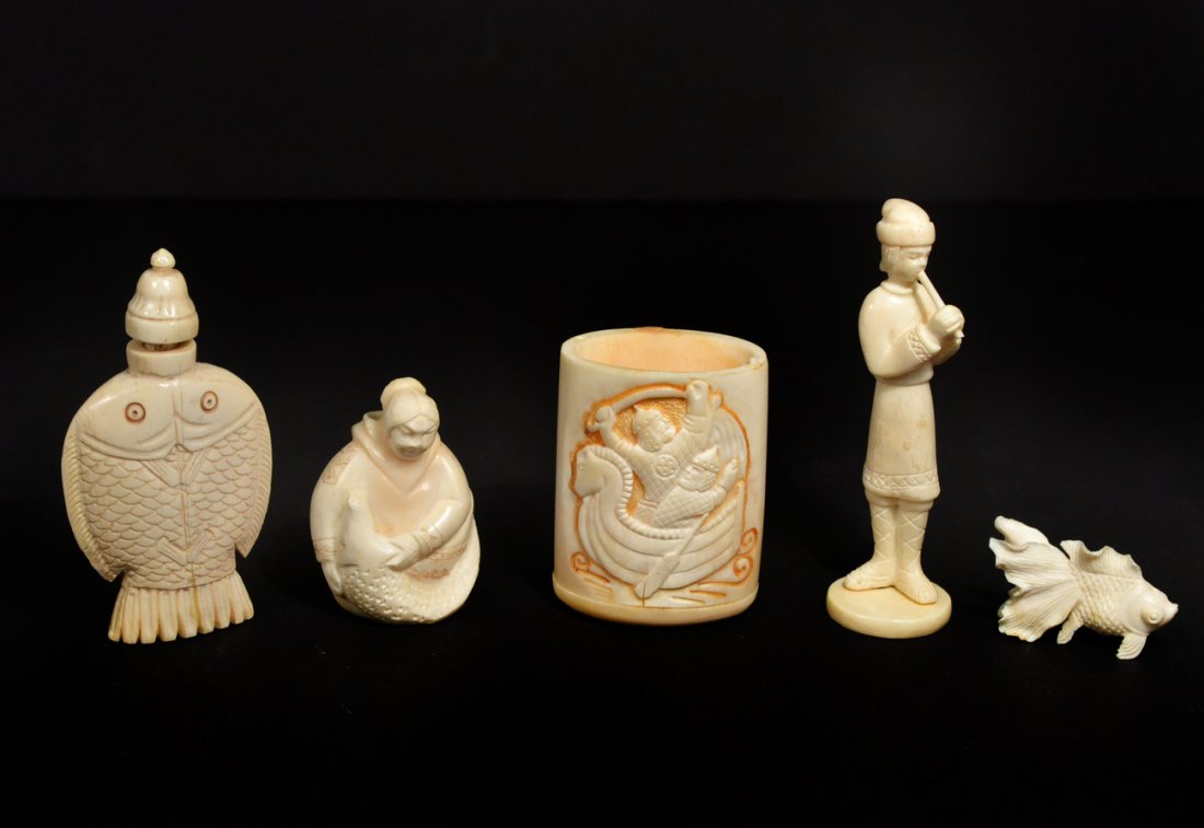 Antique Vintage Ivory & Bone Articles: Comprises: 1.) Asian carved ivory double fish-form snuff bottle. [3 1/8" H]. 2.) Carved bone box with Viking scene. [2 1/4" H]. 3.) Carved whale tooth figure of an Eskimo fisherman. [2 1/8" H]. 4.) Ca