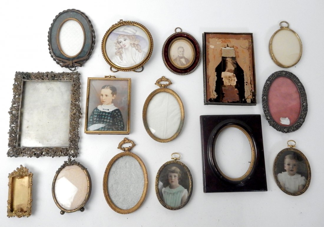 Group of 15+ Portrait Frames: Group of 15+ portrait frames. [Largest: 5 1/4" x 1/2" x 6 3/4"]. Conditions vary widely, all sold together "as is". From Martin Parker / Spencertown Art and Antique Company.
