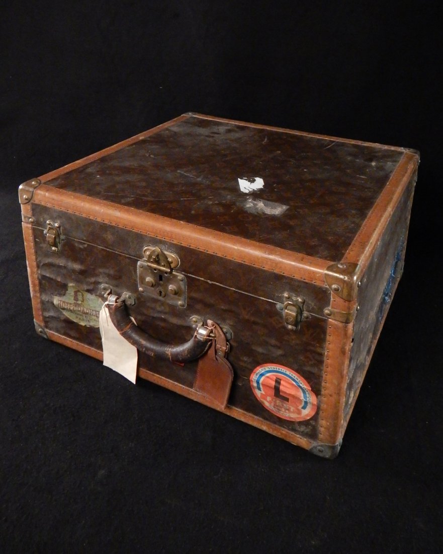 Vintage Louis Vuitton Small Trunk (1 of 10)