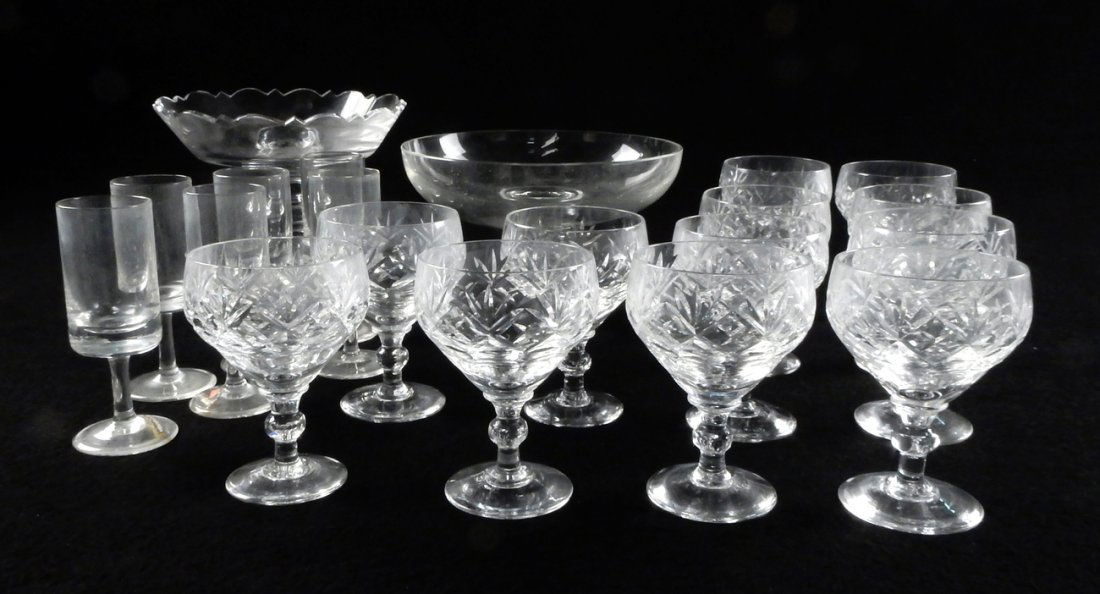 18 Crystal Glasses, 2 Compotes (1 of 6)